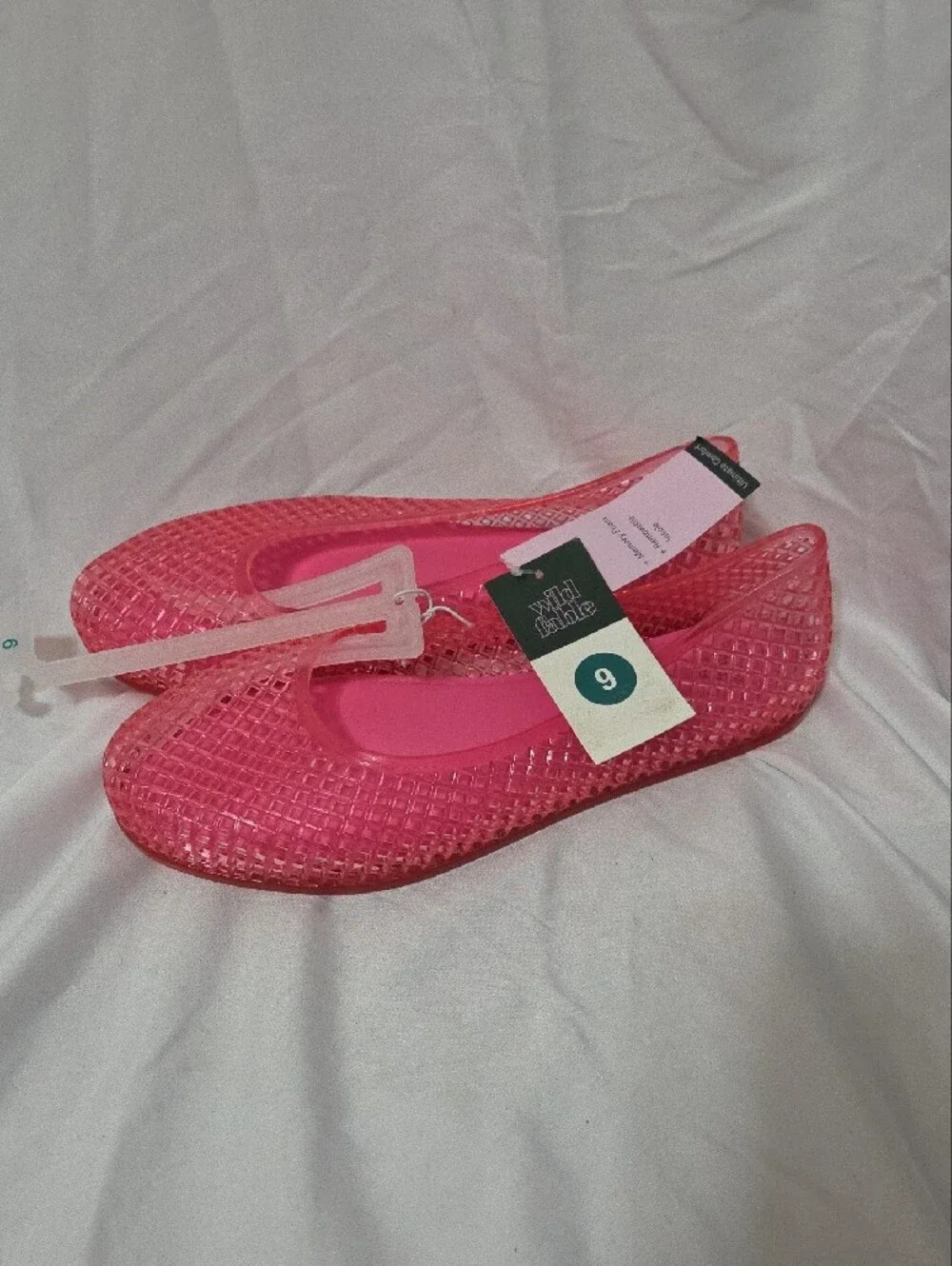 Pink Jelly Shoes Woven Flats, Size 9, Memory Foam Insoles, New w/Tags Attached